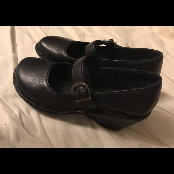 shoes made by born